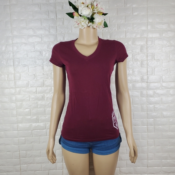 bella canvas maroon medium vneck shirt ( 5 for $20 ) - Picture 2 of 8